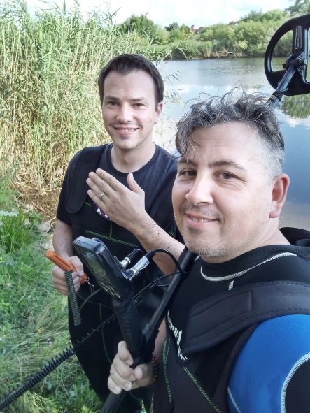 Ehering im Badesee wieder da!
