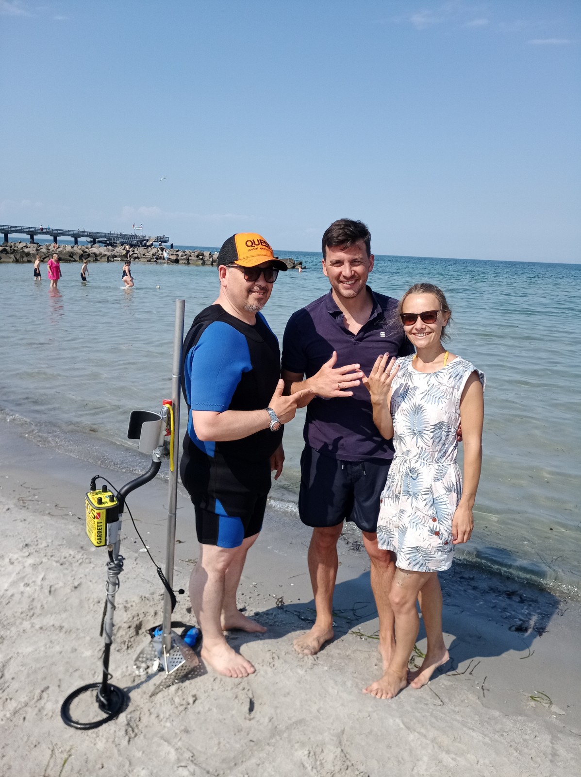 Schöneberger Strand - Ehering gerettet!