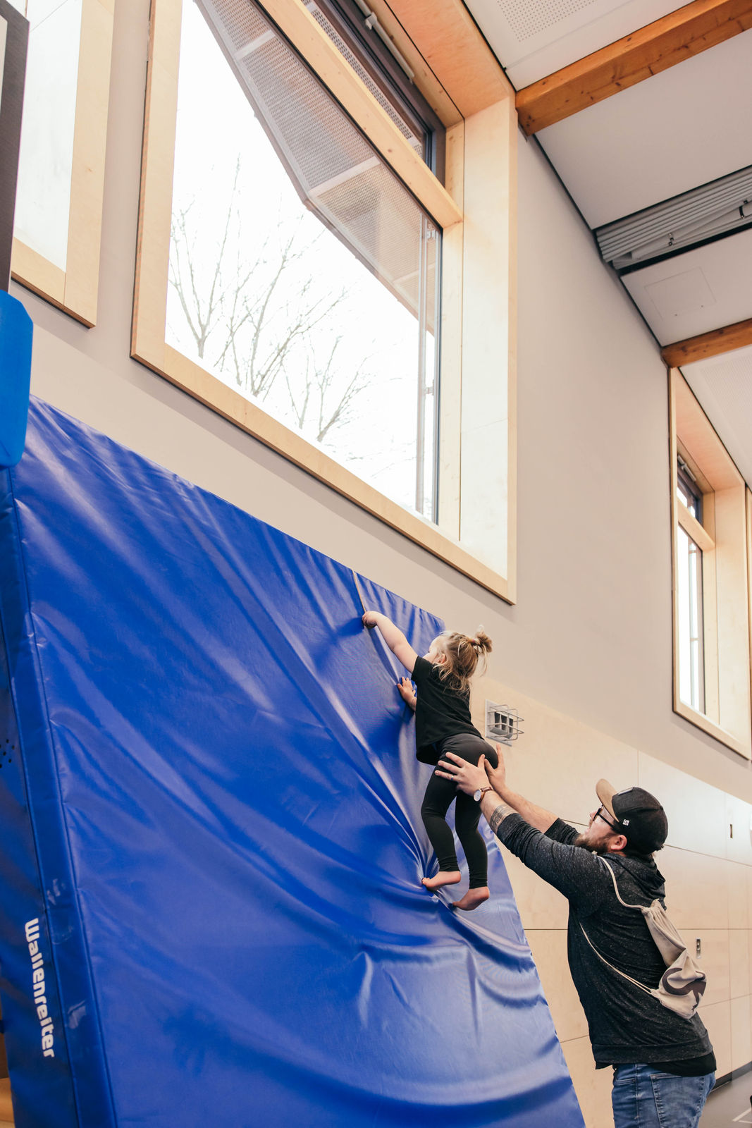 125 Jahre T125 Jahre TSV Indoor Funpark - Turnen, Klettern, Fun