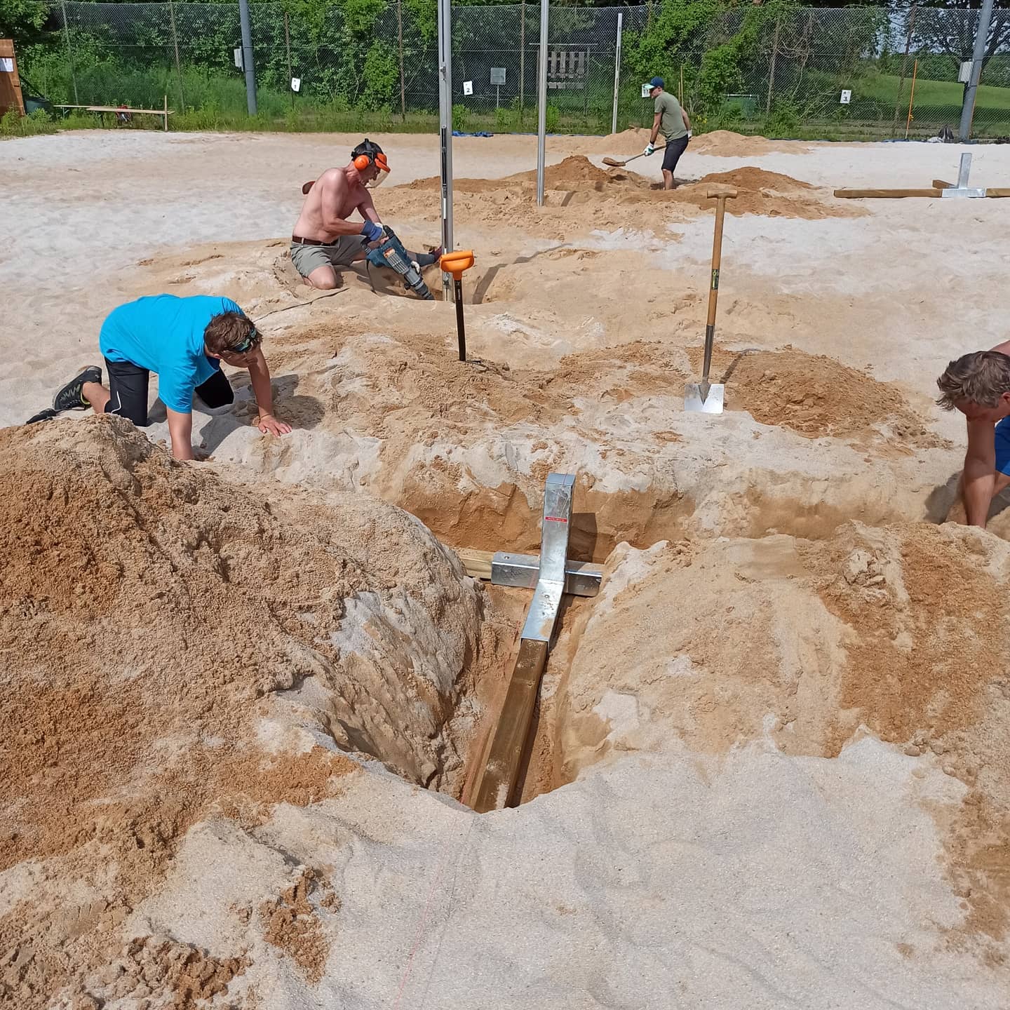 Sandbuddeln macht Spaß