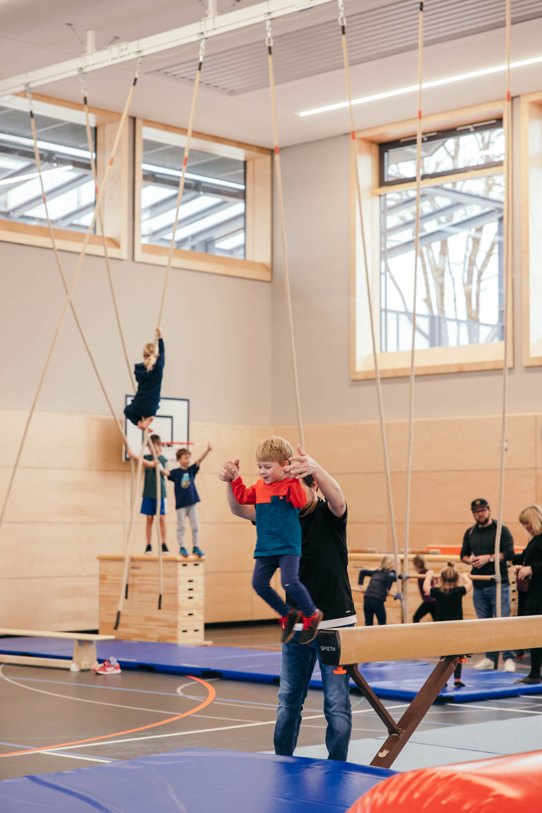 125 Jahre TSV Indoor Funpark - Turnen, Klettern, Fun