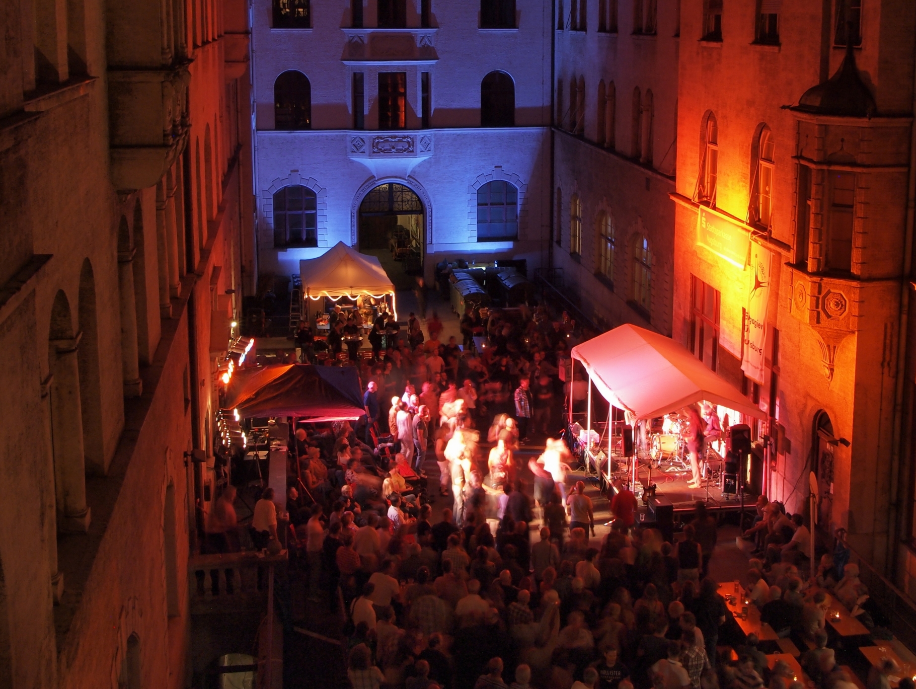 Konzerte im Bürgerhof 2005 bis 2017 - Foto: Robert Hösle - Freiwilligen-Zentrum Augsburg