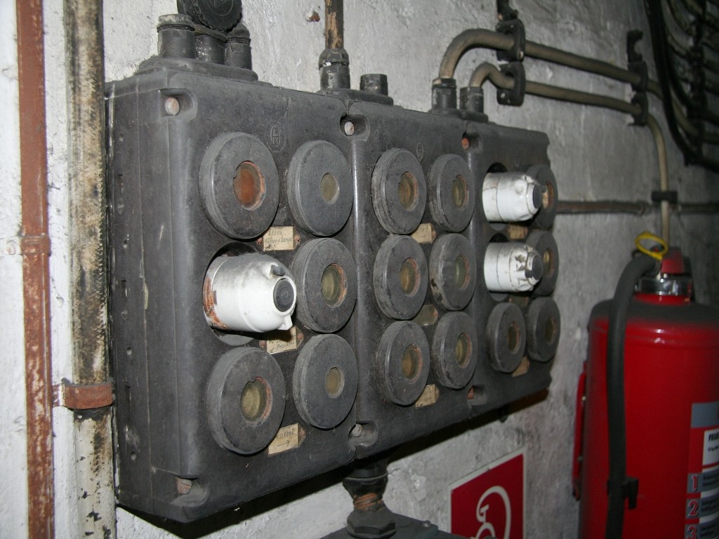 Stromversorgung (alt)