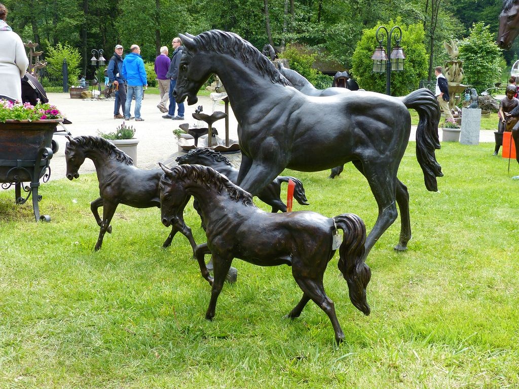 Pferde