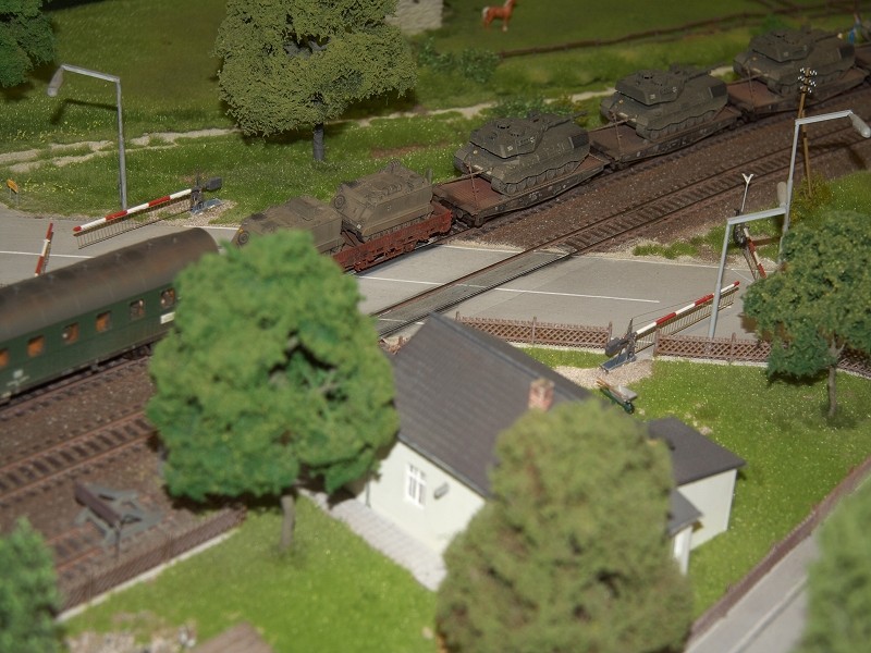 Bundeswehr fährt nach Augustdorf (Panzerzug)