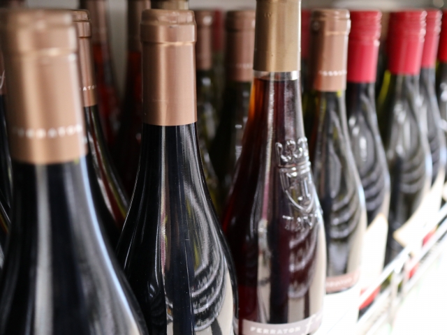比較記事 酒類製造免許：清酒製造と果実酒製造の違いとは？