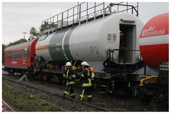 Übung DB Gefahrgutzug