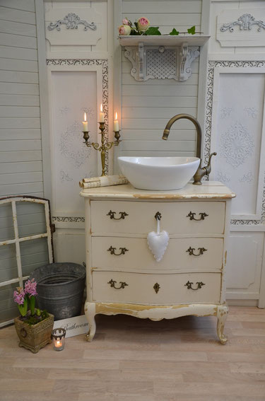 Shabby-Chic Waschtische - Land & Liebe Badmöbel Landhaus