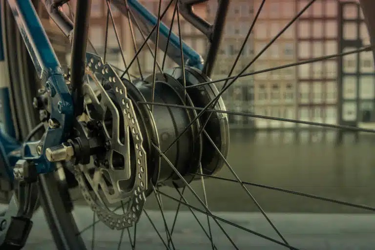 Безстепенната скоростна задна главина Enviolo Urban за електрически велосипеди