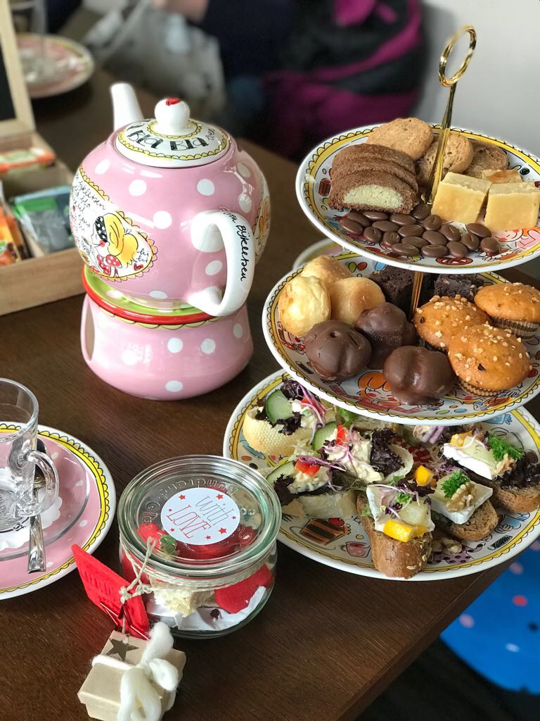 High Tea - Arrangement