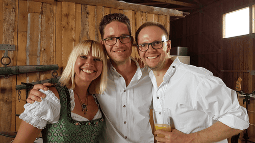 Bayern Pop Trio spielt ein Vereinsfest in Bayern