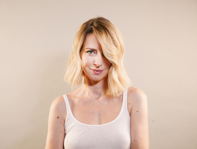 Carolina Di Domenico conduce su RaiPlay In Tour backstage stories