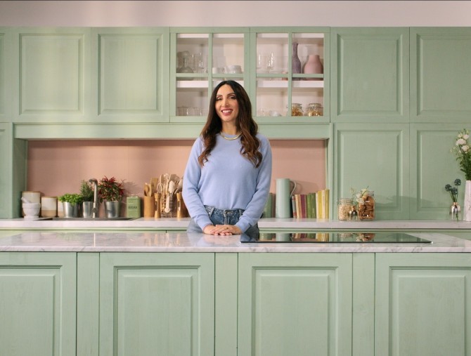 Francesca Caldarelli ci aspetta su Food Network con La tavola di Francesca