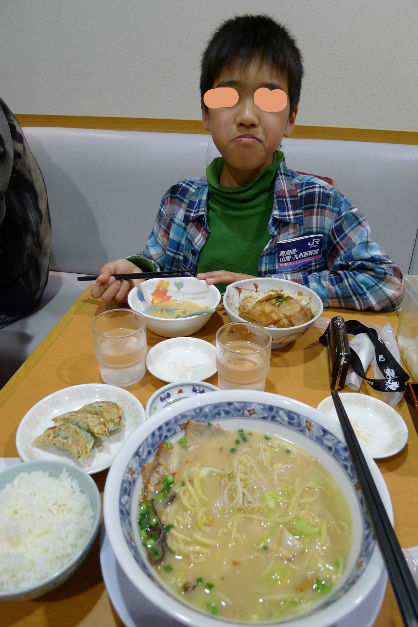 鹿児島といえば、黒豚にラーメン、坊主は豚丼