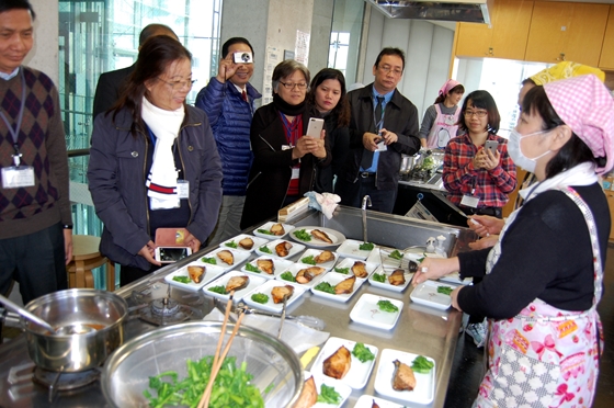 ぶりの照り焼きの調理方法を学ぶ