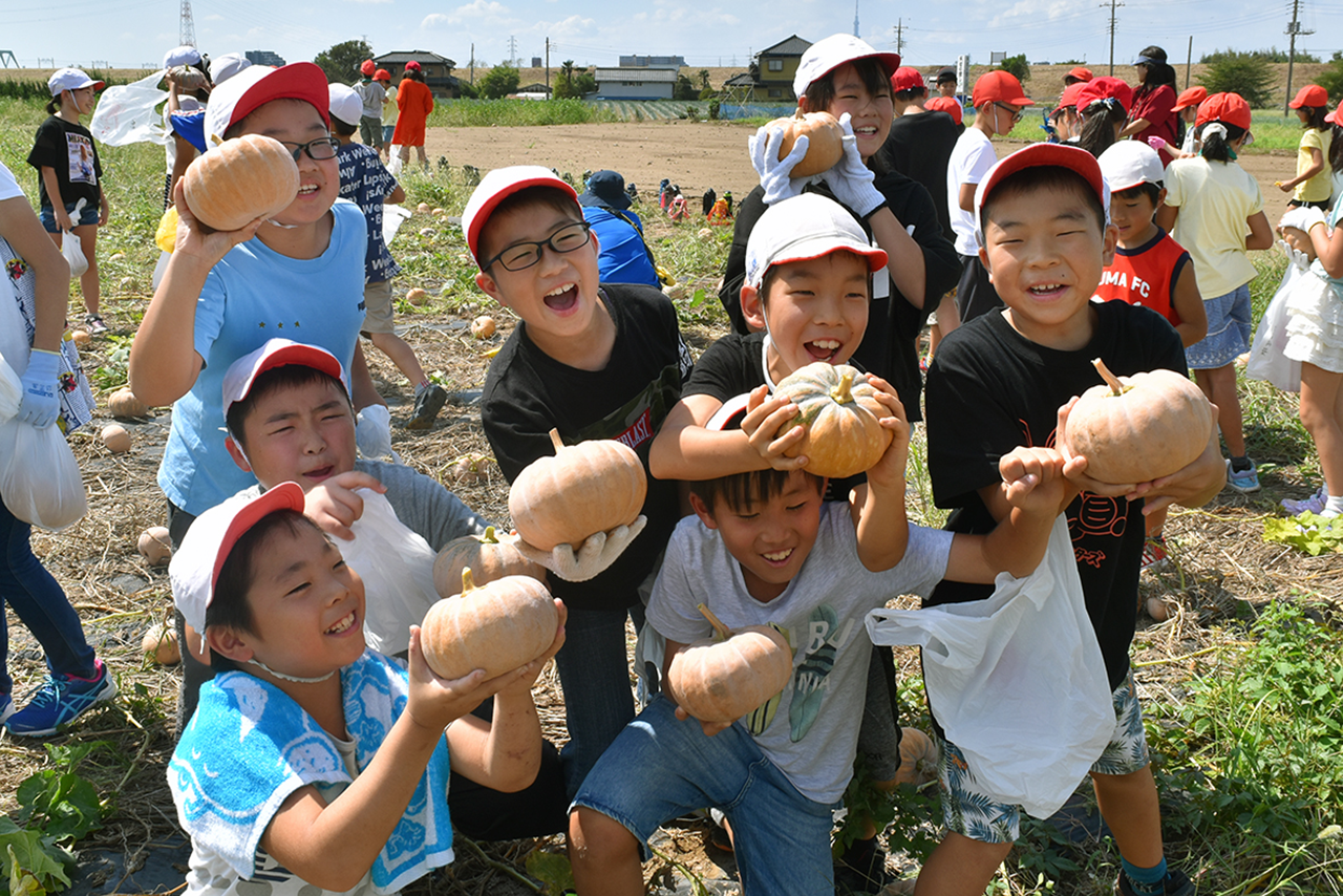 「松戸白宇宙かぼちゃ」で花育と食育を　～千葉県松戸市～