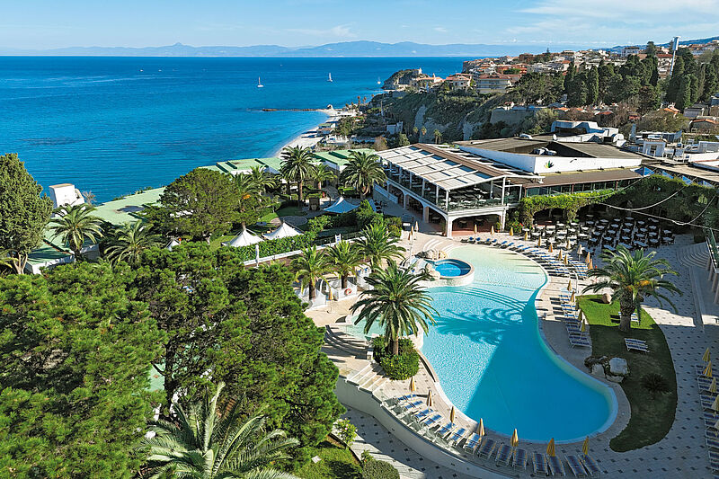 FTI-Hotel Labranda Rocca Nettuno in süditalienischen Region Kalabrien ist ab 1.Mai 2025 als Aldiana Recca Nettuno Calabria buchbar