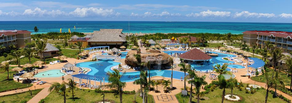 Reiselotsen bucht Iberostar Hotel auf Kuba all inclusive Urlaub 2025 Iberostar Kuba Resort mit Pool am weissen Sandstrand 