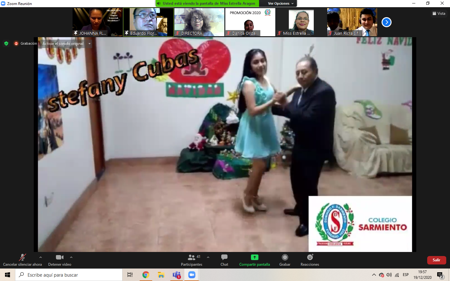 Baile de graduación de Stefany Cubas y su señor abuelo.