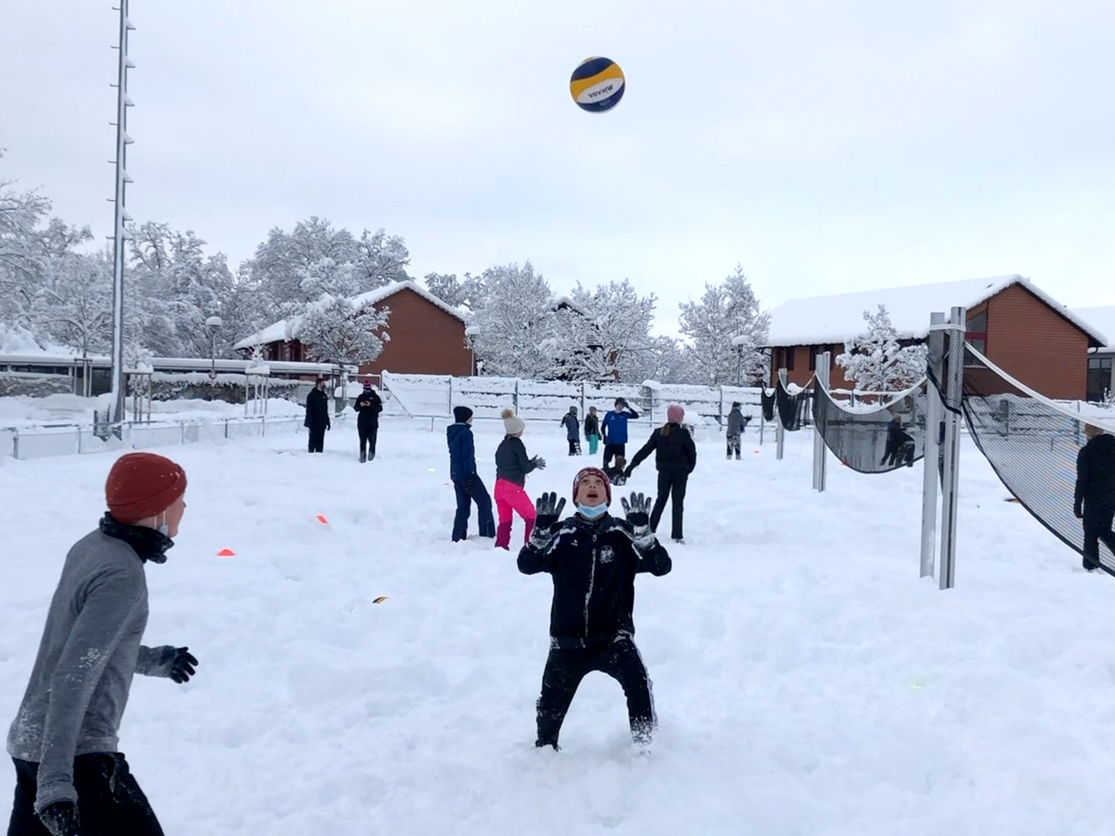 Snow-Volley im Trend!