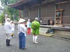 中山寺本堂