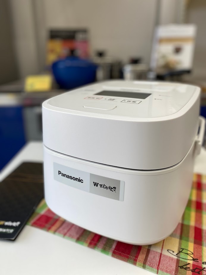 Panasonic炊飯器SR-MPW101 逃がさ Panasonic炊飯器SR-MPW101 逃がさ