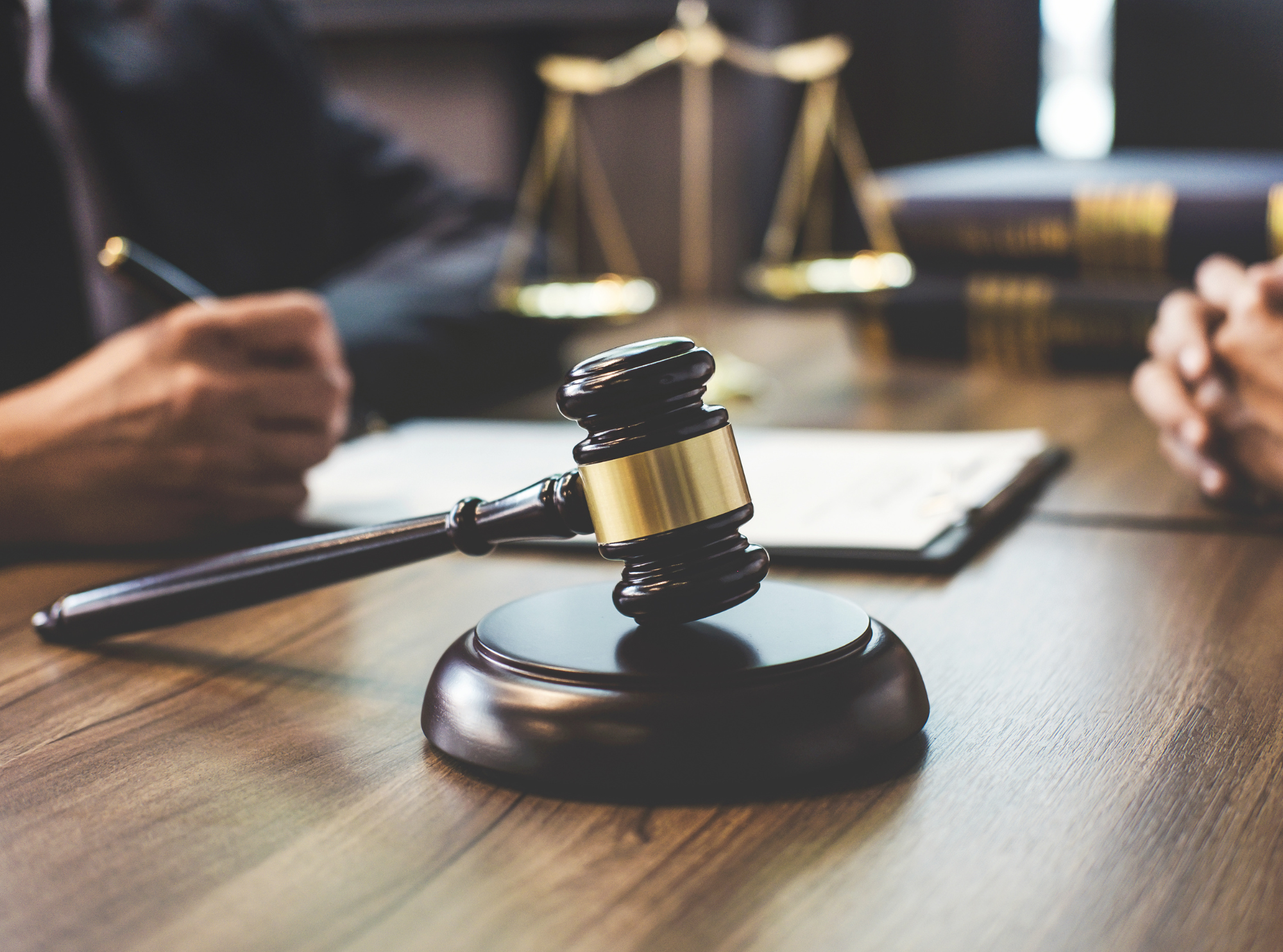 Juridische Spraakherkenning met BaseNet, CCLaw en Fidura