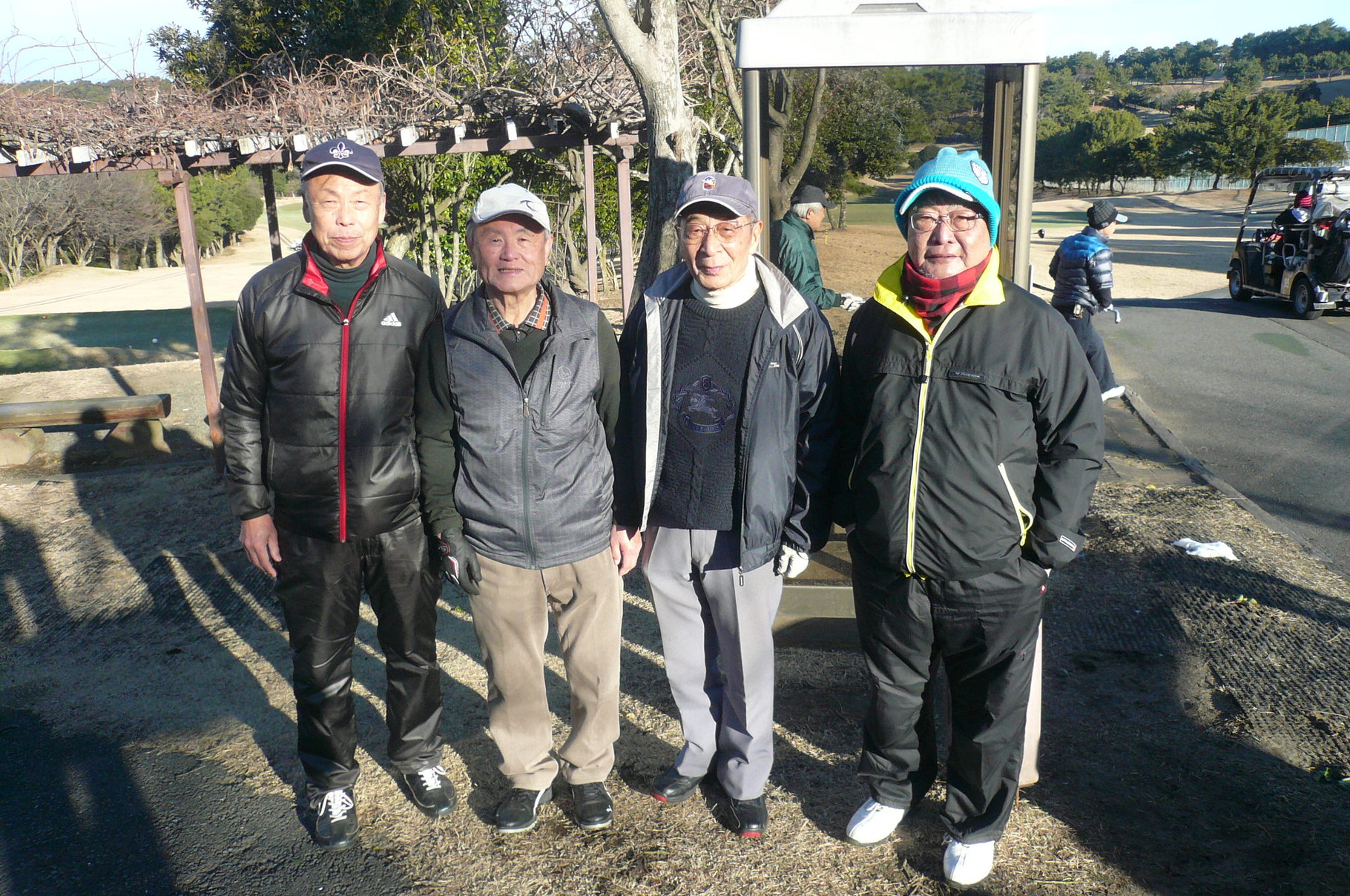 桜井さんが戻って着て４人