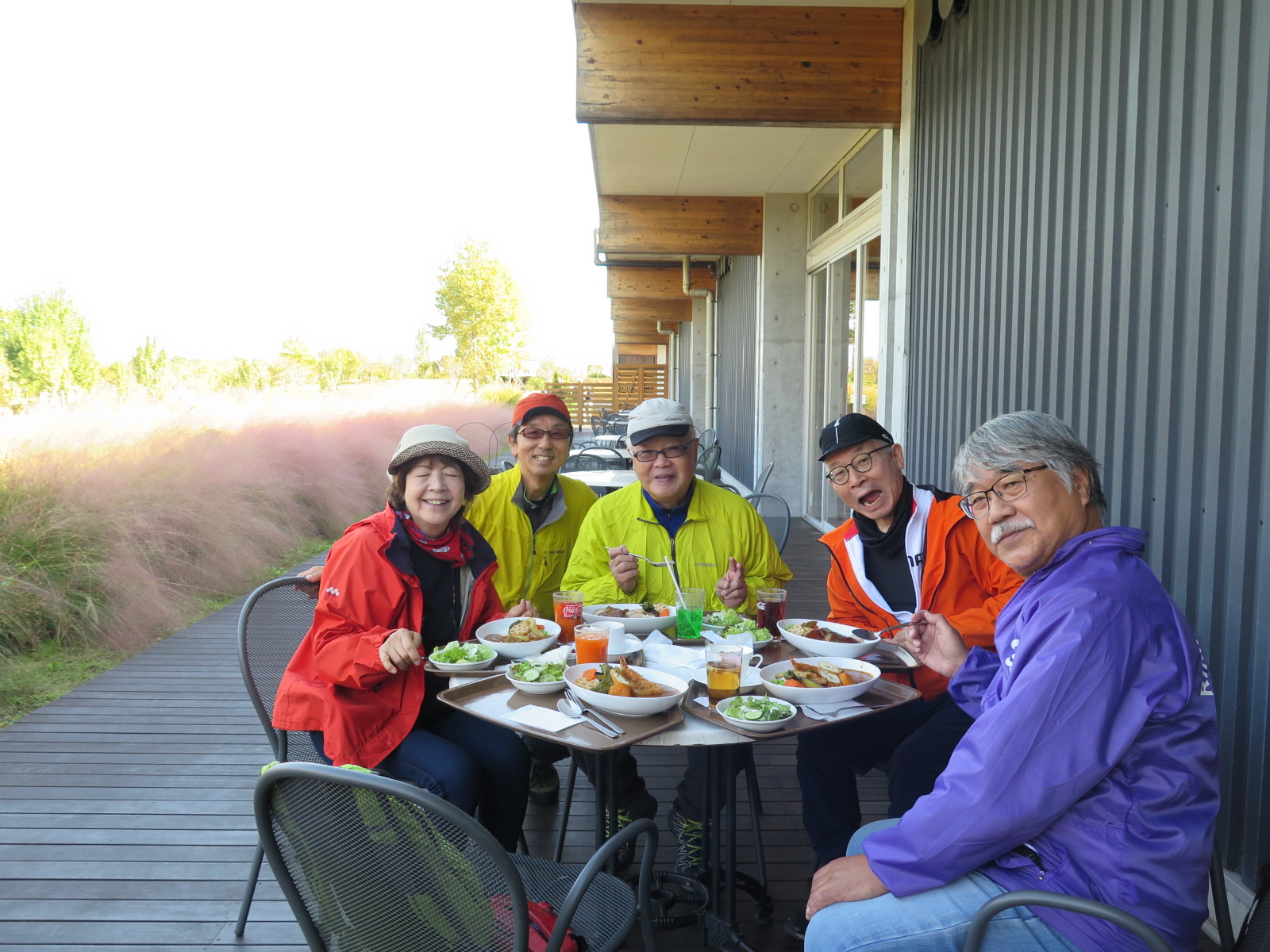 テラスガーデンでお楽しみランチ