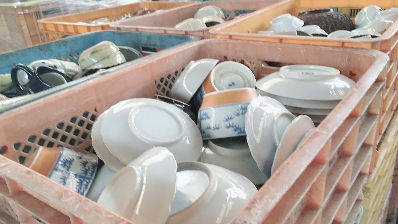 食器買取】中古・ノーブランドOK - 地域密着の松本回収センター