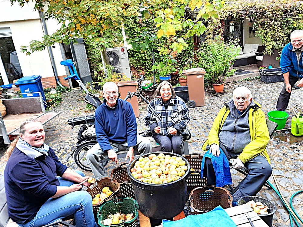 Finale auf der Streuobstwiese: Jetzt wird Apfel zu Saft