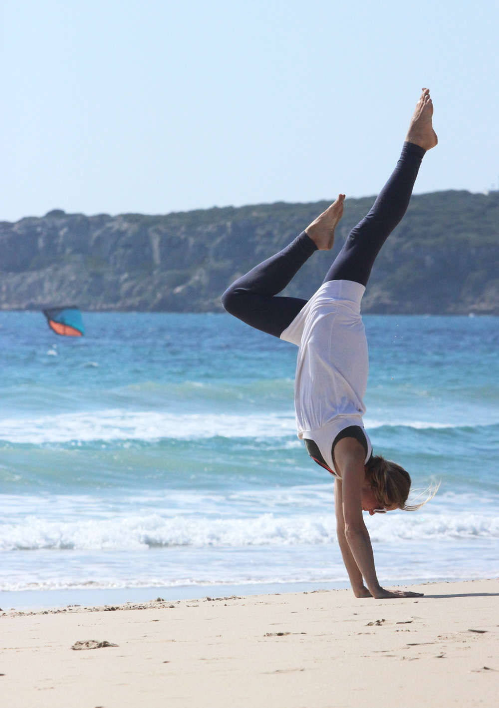 Kitesurf and Yoga Kitesurfing Tarifa Spain learn how to kitesurf