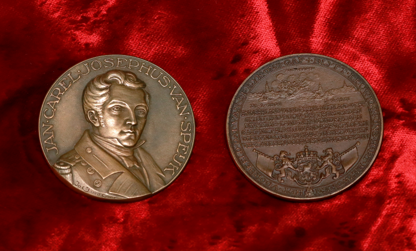 Memorial coin with Van Speijk motif - Netherlands XX century