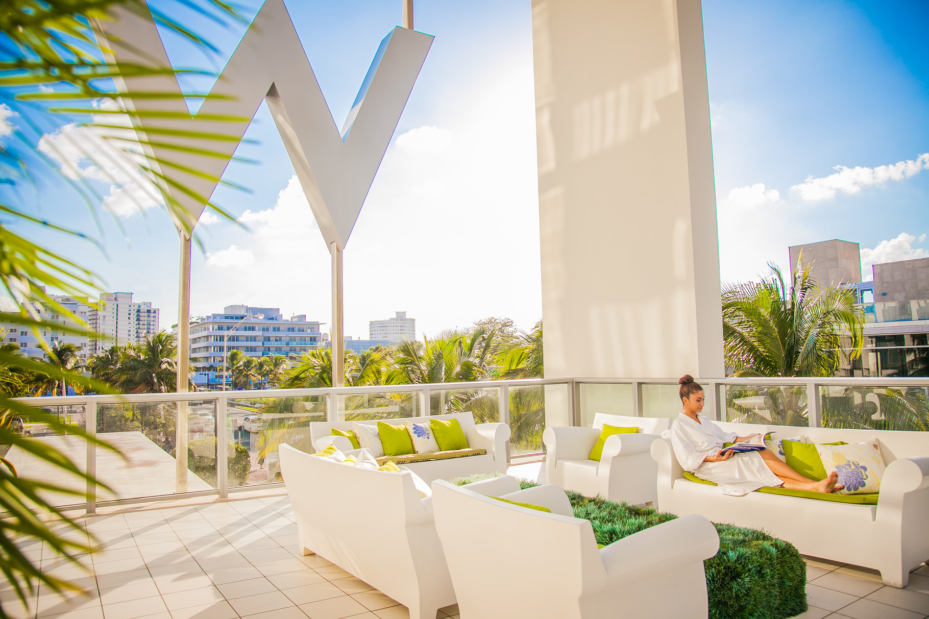 Property Reviews Miami S South Beach Bal Harbour The Travel Maestro W South Beach Spa Terrace