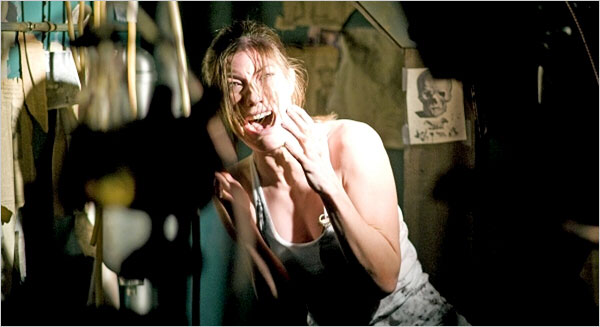 Jennifer Carpenter in Quarantine