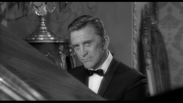 Kirk Douglas in The List of Adrian Messenger