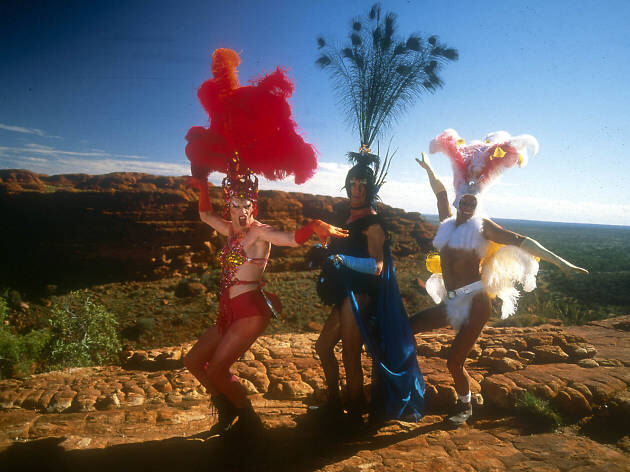 Hugo Weaving, Terence Stamp & Guy Pearce in The Adventures of Priscilla, Queen of the Desert