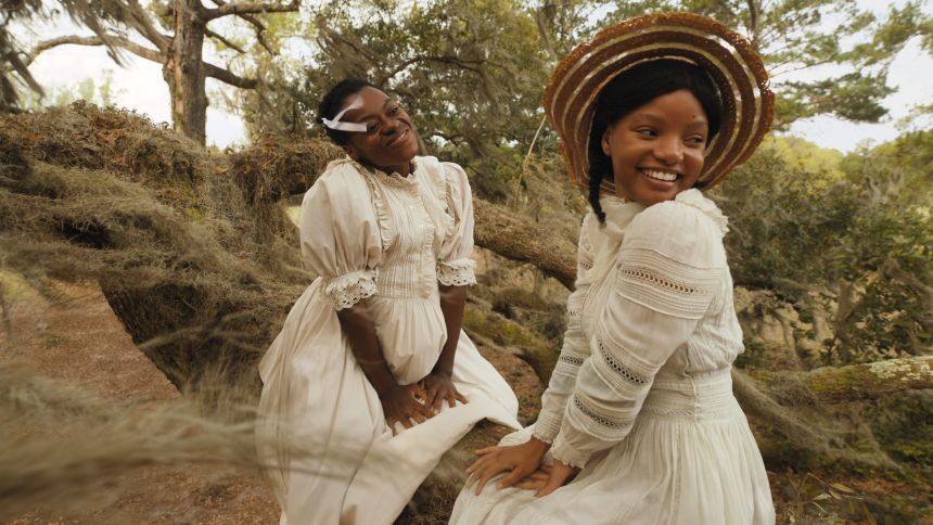 Phylicia Pearl Mpasi & Halle Bailey in The Color Purple (2023)