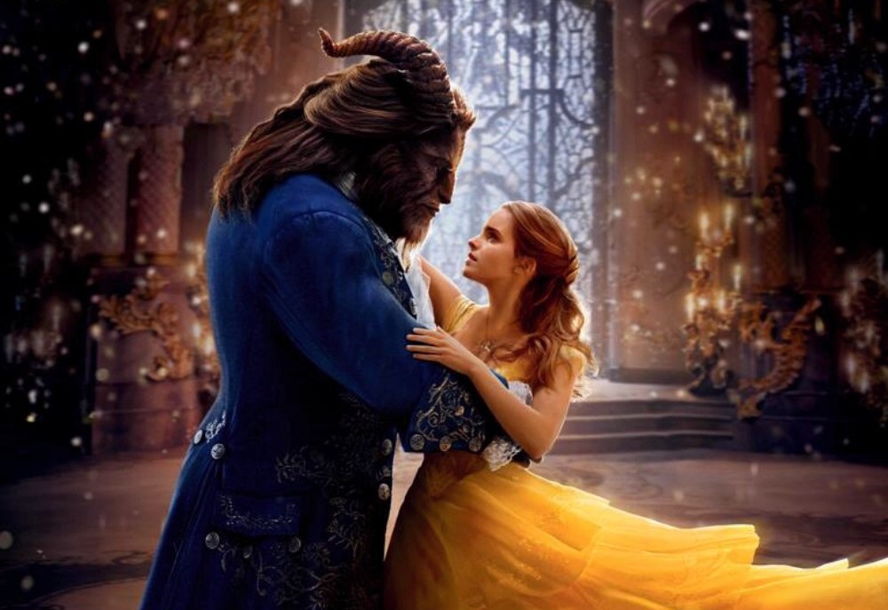 Dan Stevens & Emma Watson in Beauty & The Beast