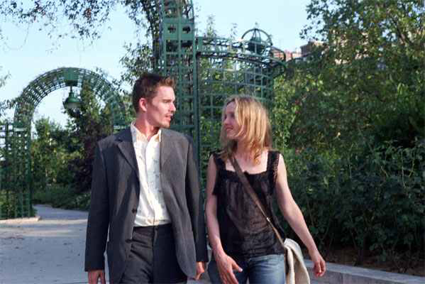 Ethan Hawke & Julie Delpy in Before Sunset