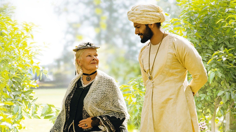 Judi Dench & Ali Fazal in Victoria & Abdul