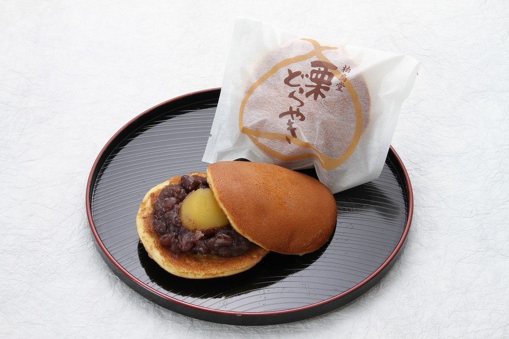 一粒栗の入った大満足栗どら焼き