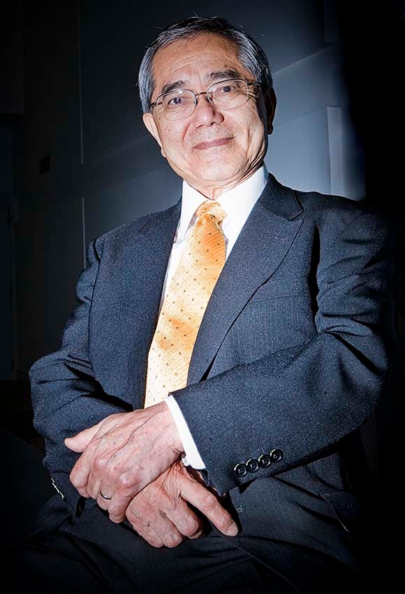 EI-ICHI NEGISHI. Nobel Prize in Chemistry (2010 ).                                                                                                                                                                    http://www.usc.es/es/cursos/conciencia/