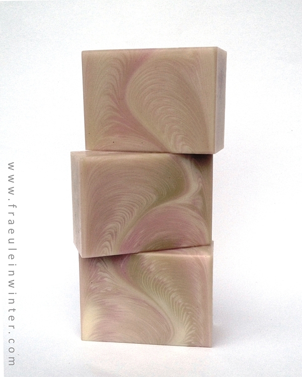 "Zigzag Cosmic Wave" | ITP-Swirl | Handmade soap by Fraeulein Winter