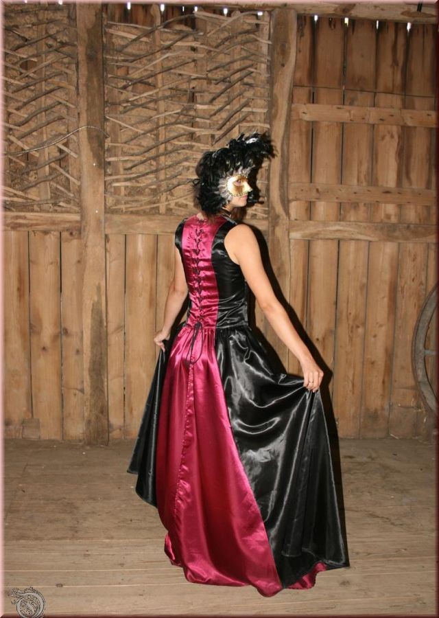 Dress Kleid Der O
