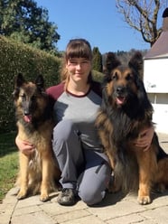 Anna mit Tchili und Matthews