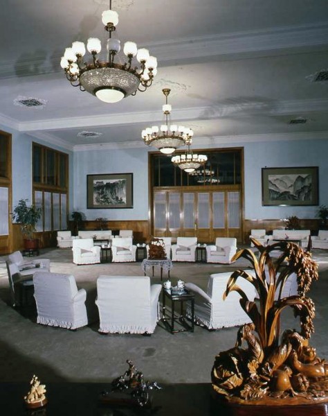 Inside the Great Hall of People 03