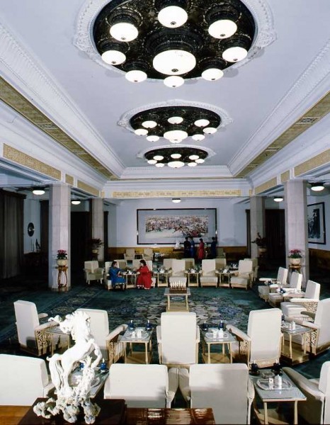 Inside the Great Hall of People 04