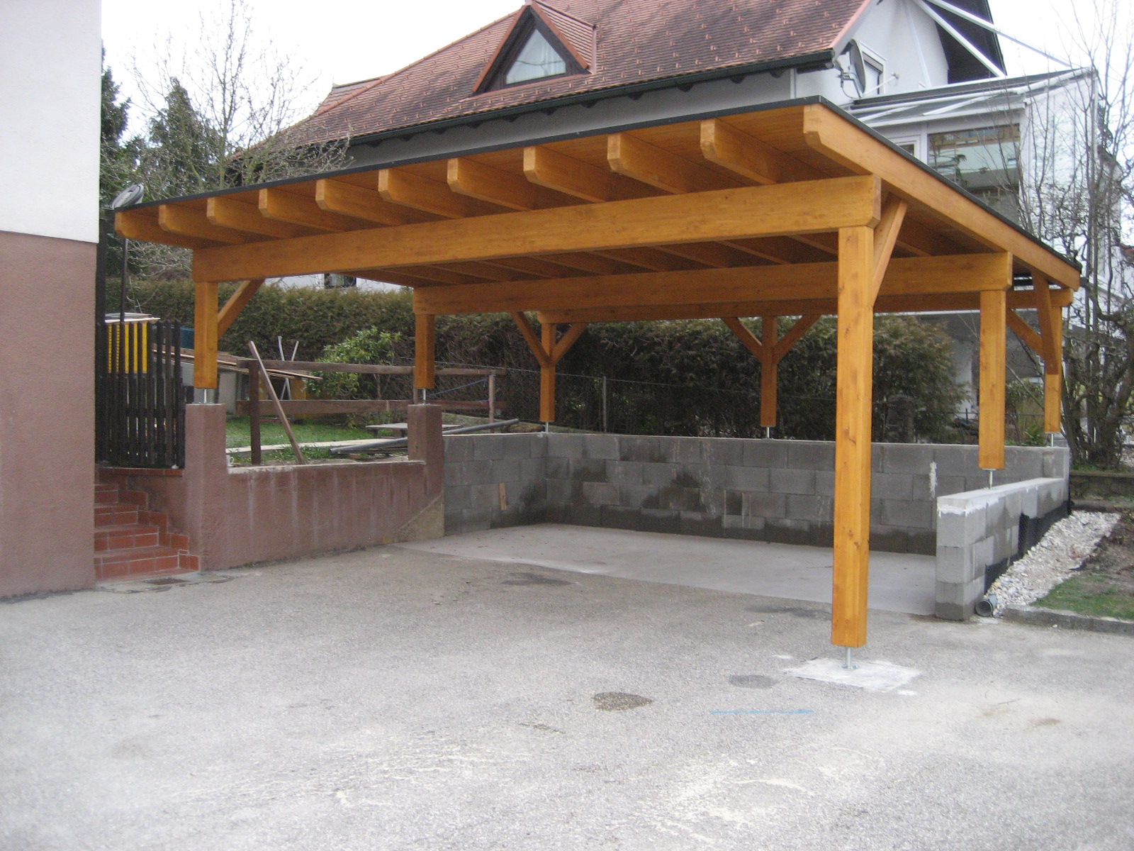 Doppelcarport mit Dachschalung und  EPDM- Dachfolieneindeckung