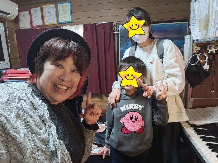 裾野市ポピュラーピアノ教室 ６才年長さんの体験レッスンレポート「おもしろく、楽しそうにレッスンしているなというのが決め手でした」